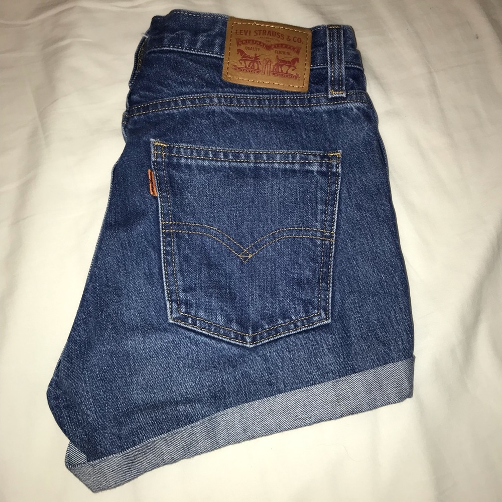 Levis denim shorts